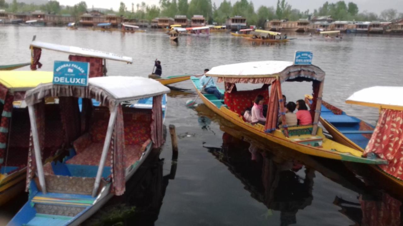 Houseboat Zaindari Palace Srinagar  Exterior photo