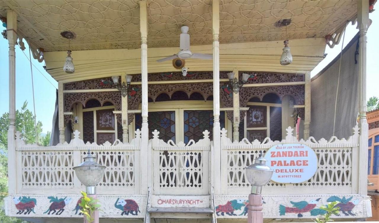 Houseboat Zaindari Palace Srinagar  Exterior photo